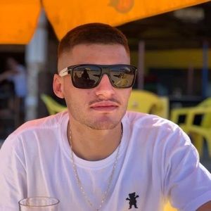 Meet your Posher, Joao vitor